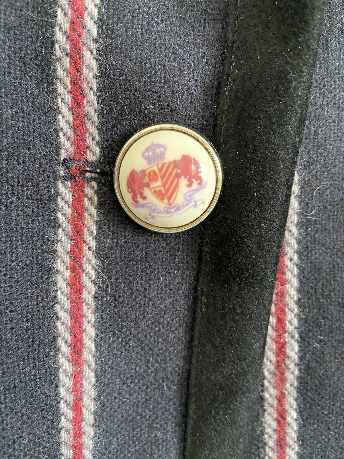 Picture 5 of 24