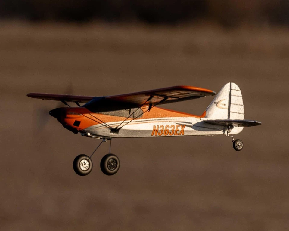 HobbyZone XCub RTF Basic Electric Airplane (450mm) w/SAFE Technology [HBZ-1250] - Image 3 of 4