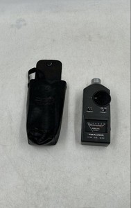 Realistic 42-3019 Black Analog Decibel Tester Sound Level Meter With Case