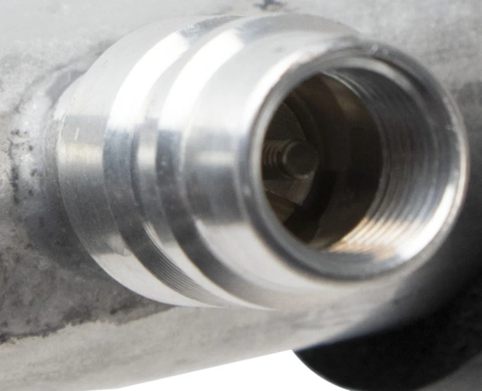 Conjunto de manguera de línea de succión Four Seasons 66661 para Hyundai Tucson 05-09 Foto 4 de 4