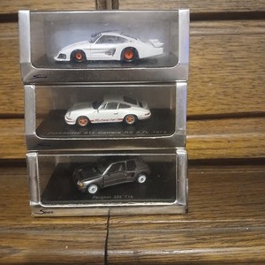 1 87 Spark Modelle 3 Stück Porsche 911 Porsche Moby Dick 935 und Peugeot 205 t16