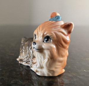 Vintage Japan YORKIE Yorkshire Terrier Figurine, Josef Originals No Label, Cute!