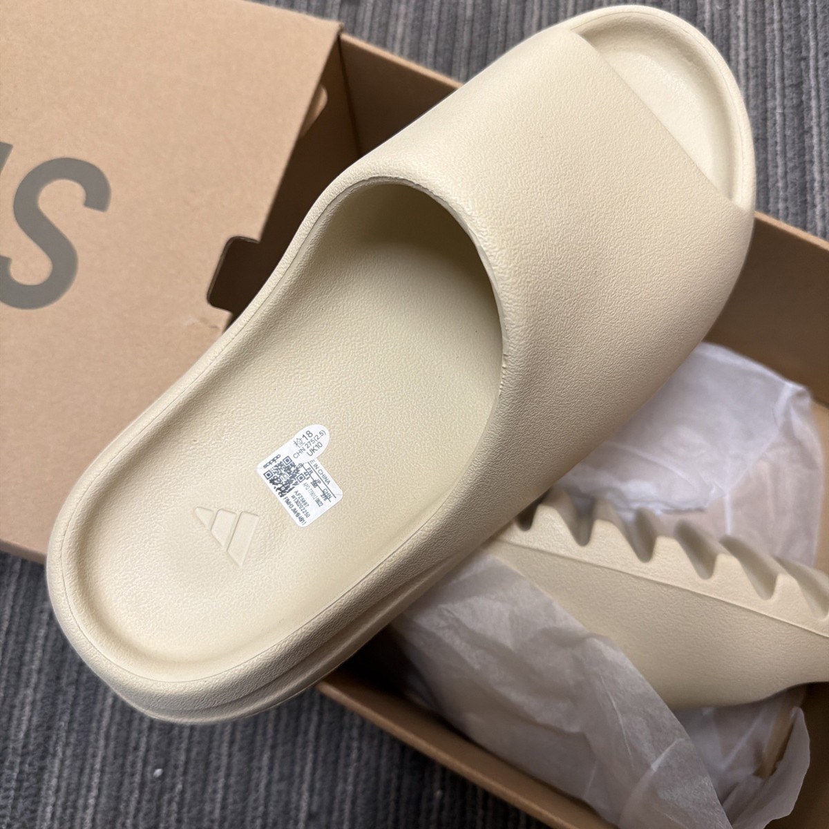 Adidas‎ Yeezy Slide Bone Taupe Slip On Comfort Sandals Men Size s-l1200.jpg main image 3