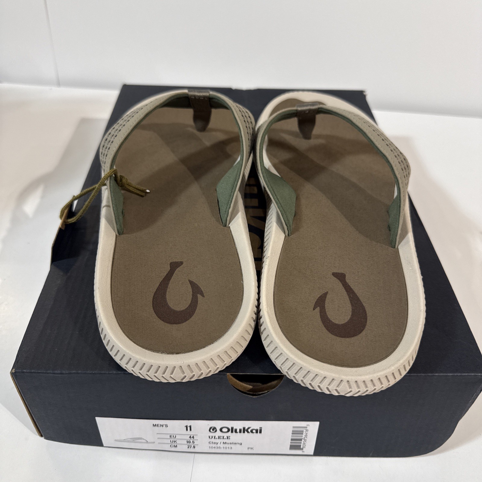 OluKai Men's Ulele Clay/Mustang Comfort Beach Flip Flop Sandals Size 11 NIB image 4