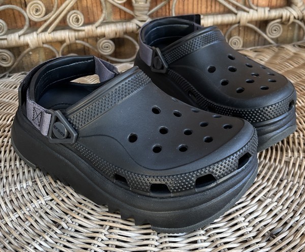 Crocs Clogs Womens Hiker Xscape Black Platform Sole Shoes Gorpcore AU 7