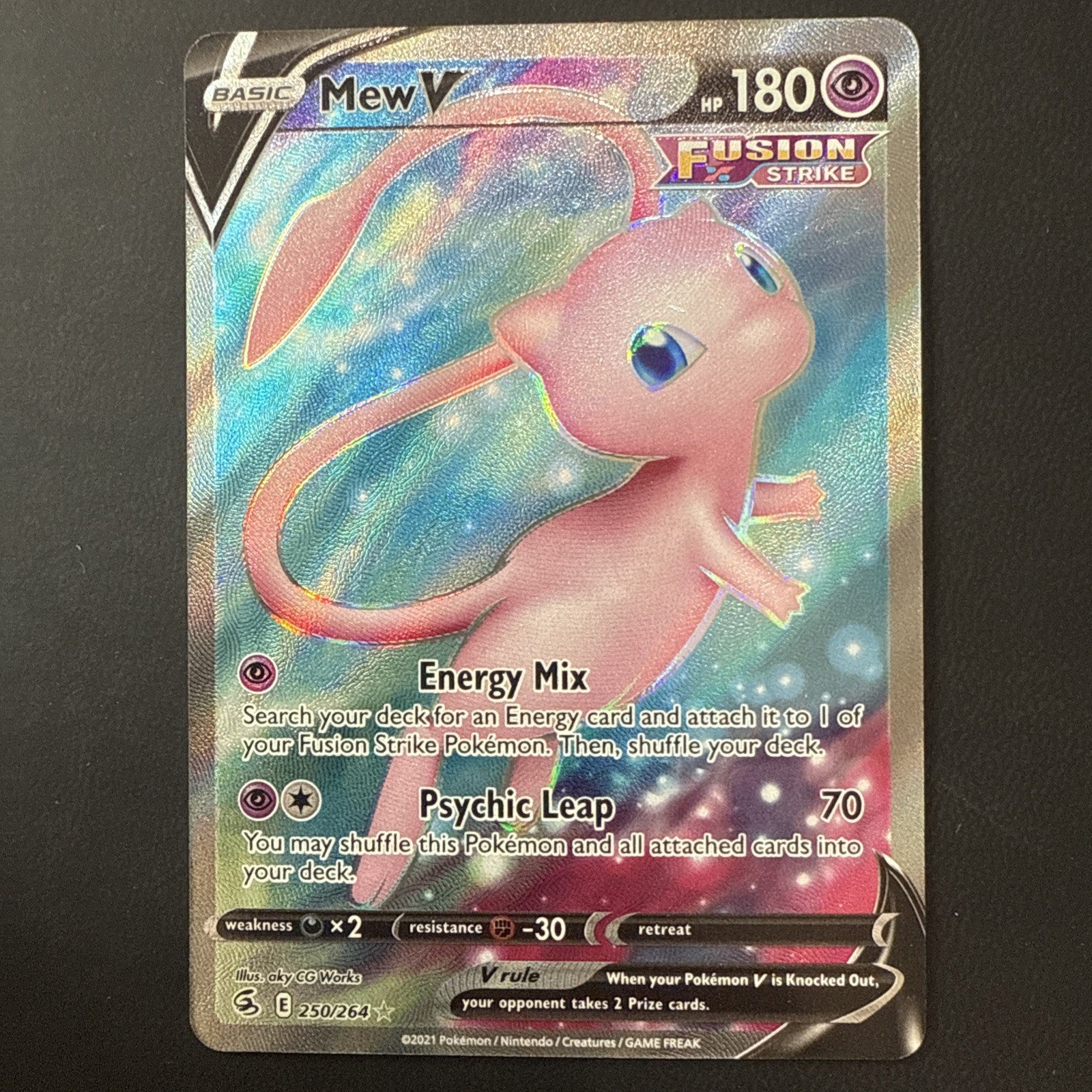 Pokemon 2021 Fusion Strike Mew v Full Art Holo Rare Card 250/264 NM Condition