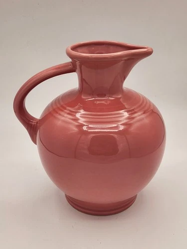 Fiesta Homer Laughlin USA Fieastware 60 Ounce Carafe Pitcher Peony Pink 8"