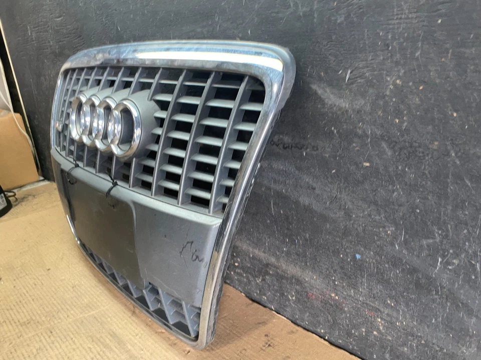 2005 to 2008 Audi A6 S-Line Front Upper Grill Grille Oem r2208 DG - Image 2 of 4
