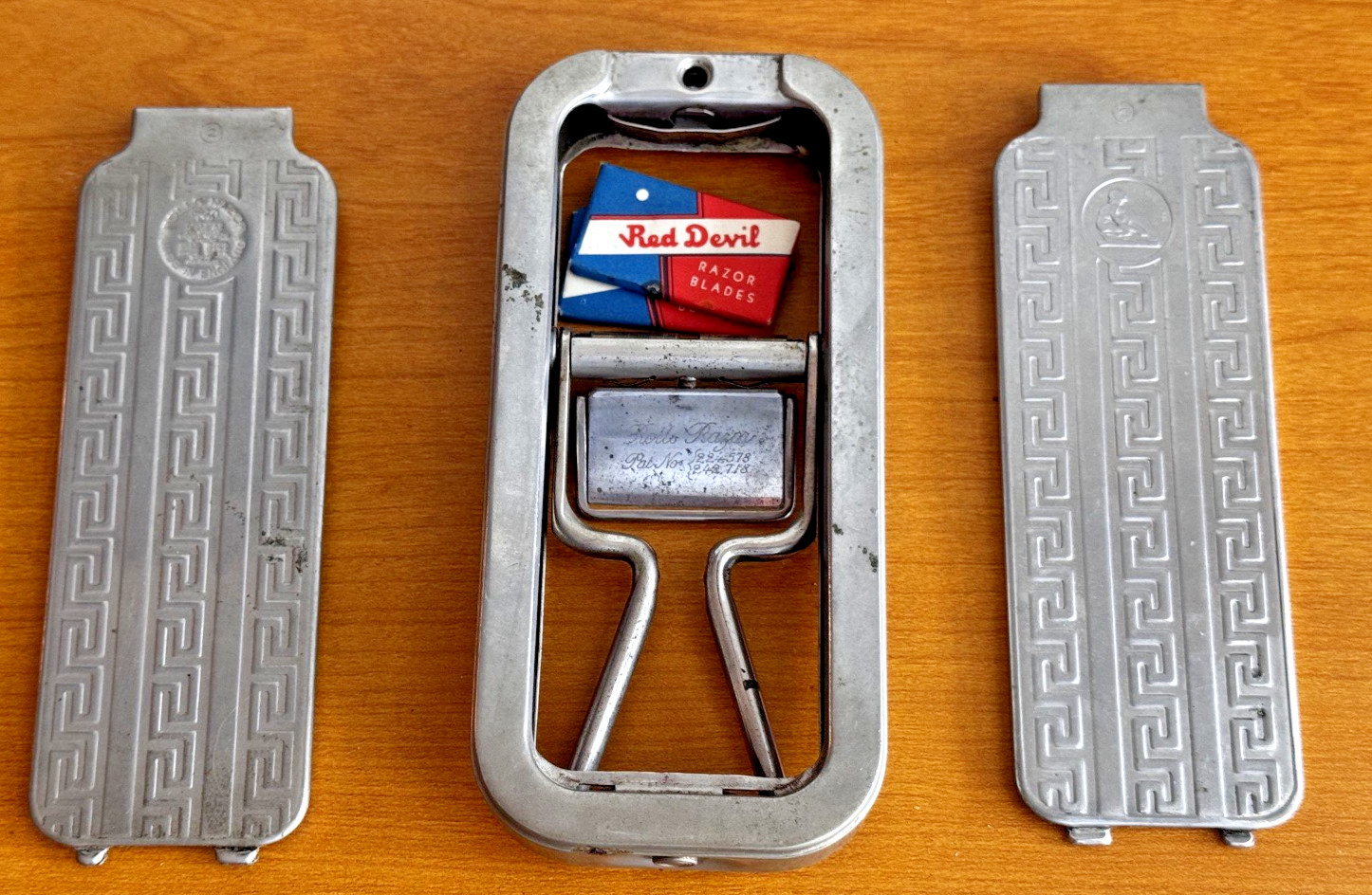 Vintage Rolls Safety Razor Made in England with Hones and Case