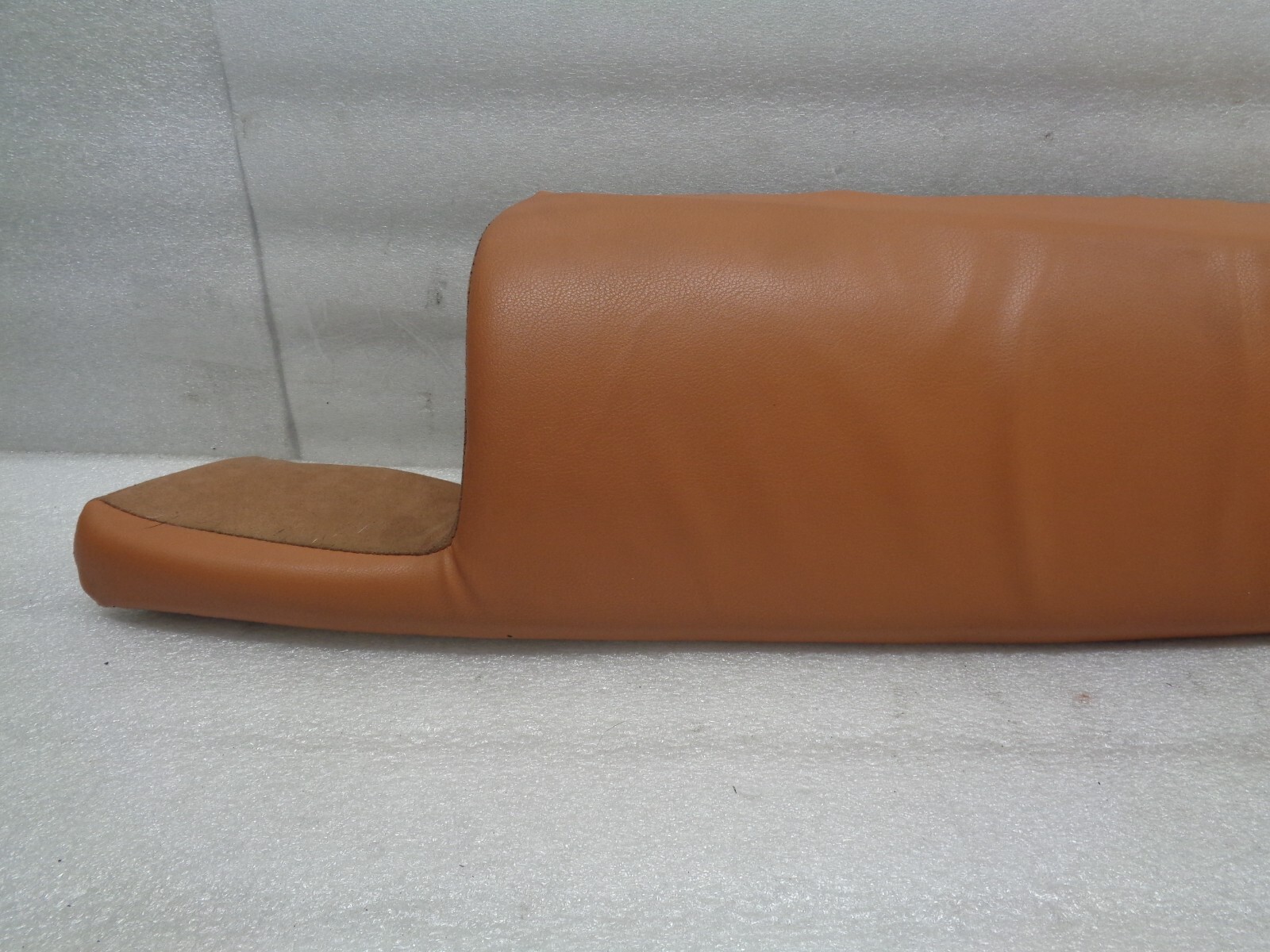 04-08 Maserati Quattroporte Rear Left Seat Bolster Cushion Trim OEM AK2210102