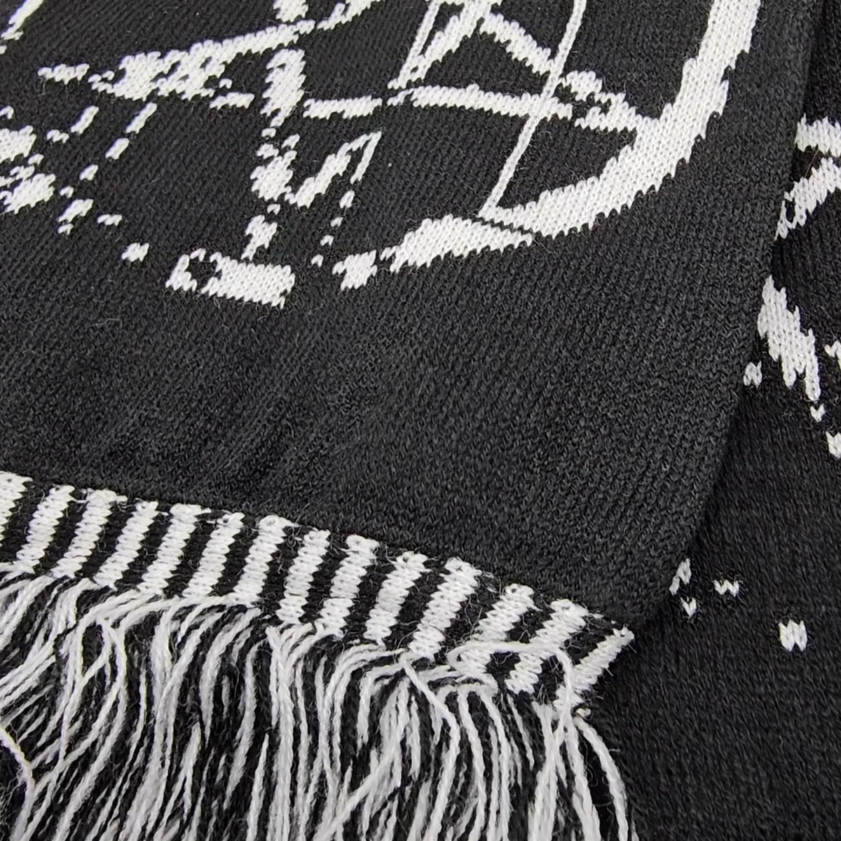 Engrave The Cross Ⅷ GKT scarf Engrave The Cross Ⅷ GKT scarf Engrave The Cross Ⅷ GKT scarf
