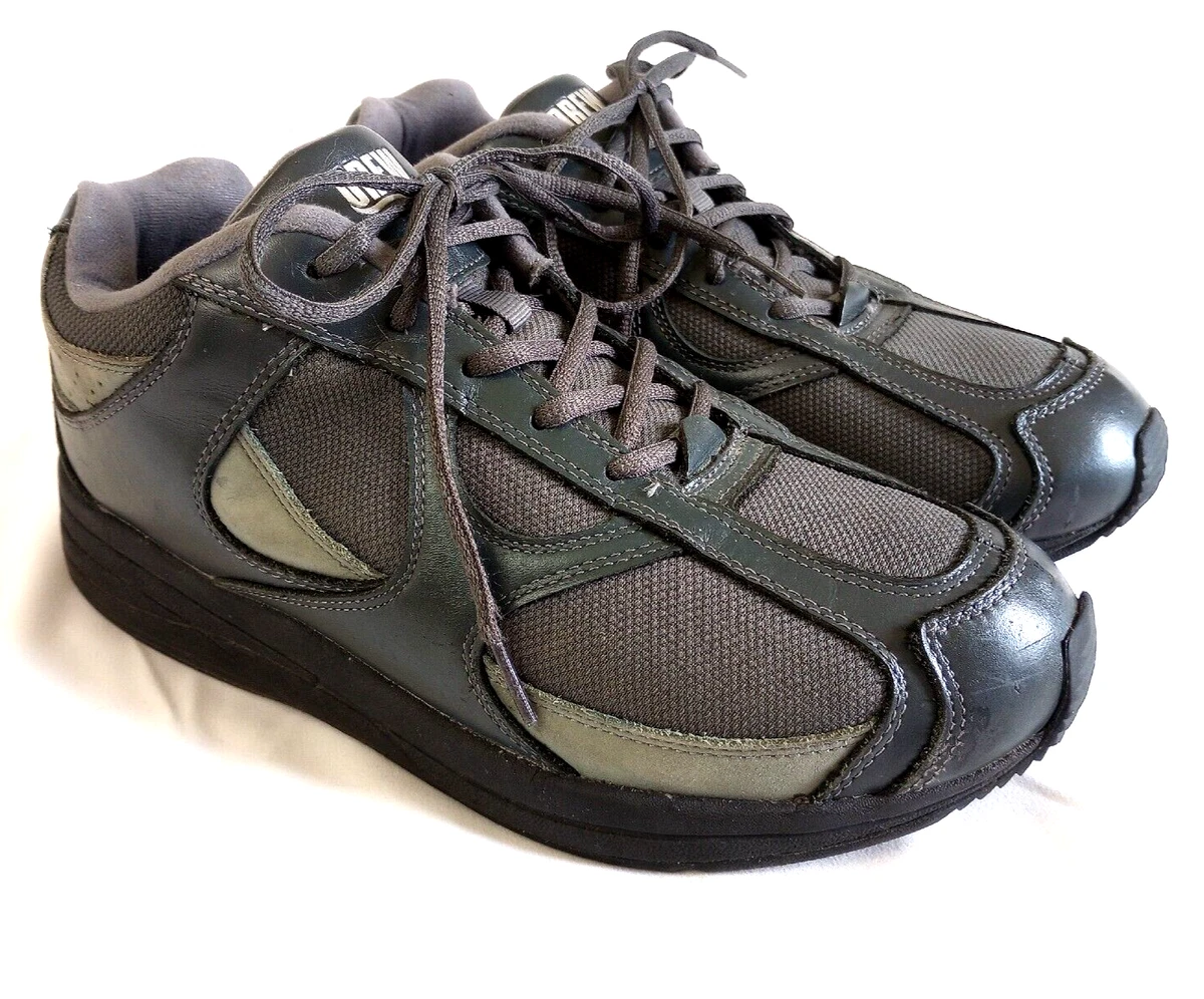 Drew surge shoes hotsell