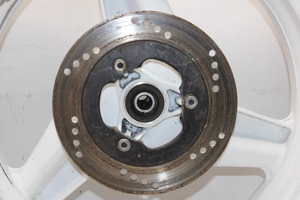 1989 HONDA CBR600F REAR BACK WHEEL RIM Foto 2 de 4