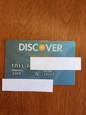 VINTAGE EXPIRED DISCOVER CREDIT CARD - BLUE / GRAY