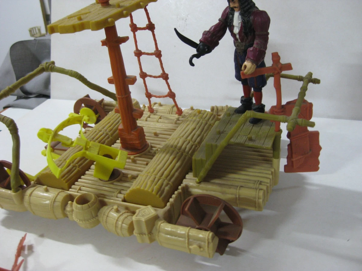 VINTAGE MATTEL 1991 TRI STAR PICTURES BALSA PETER PAN CAPITAN HOOK