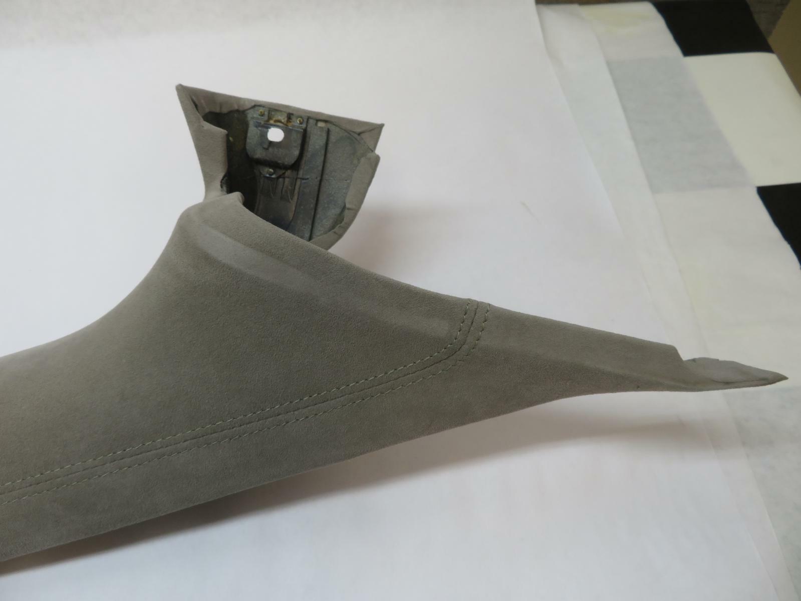 2012 ASTON MARTIN RAPIDE RIGHT SIDE A PILLAR ROOF TRIM PANEL AD43-244A40-AA OEM