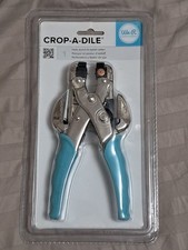 Snap Punch Eyelet Setter Crop-A-Dile We R Memory Keepers Blue Handle NEW
