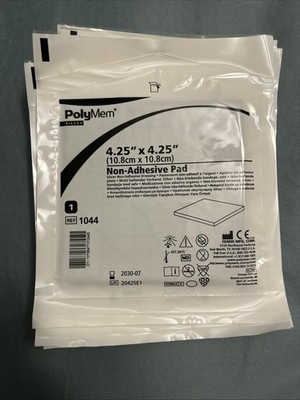 PolyMem Silver Non-Adhesive Sterile Wound Dressing Pad 4.25in x 4.25in 1044