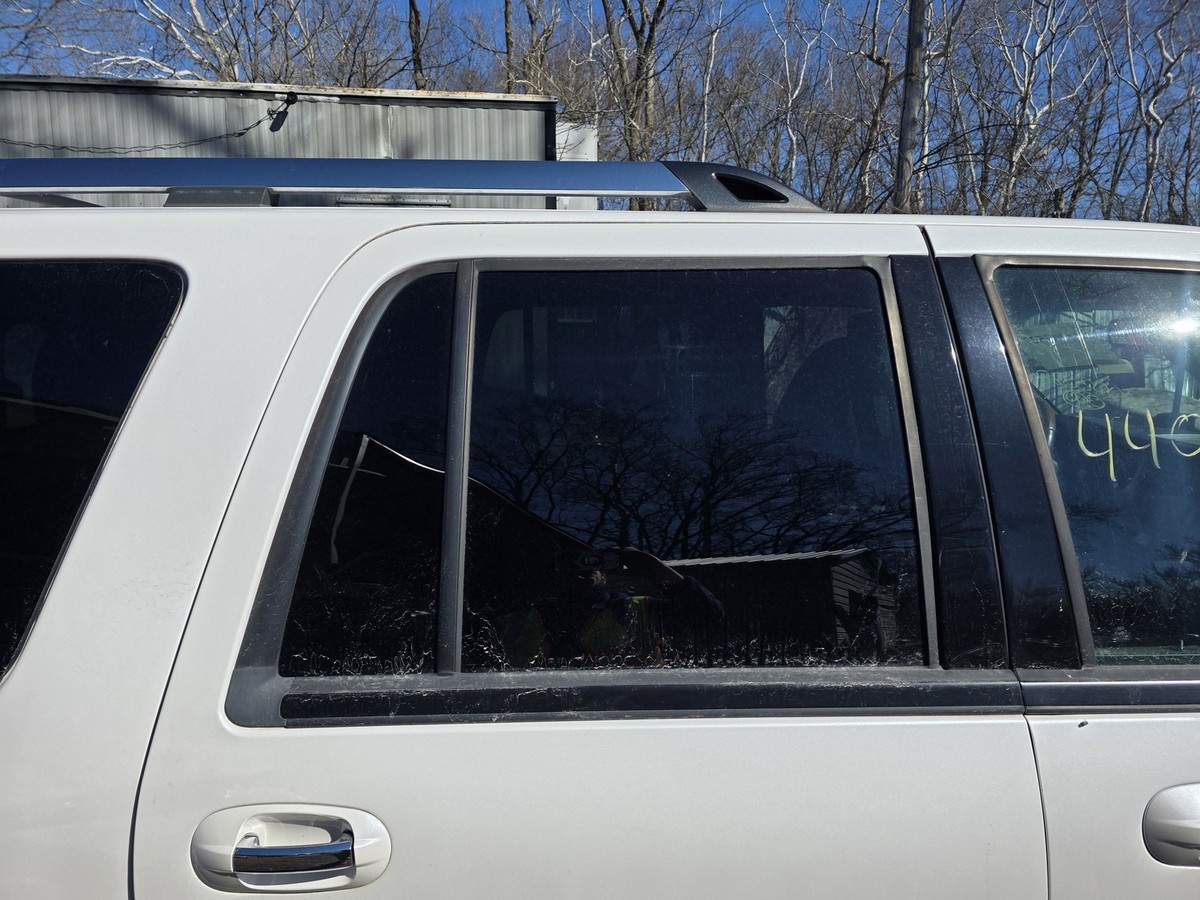2007-2017 Ford Expedition Rear Passenger Right Door White UG | eBay