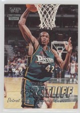 1997-98 Fleer Crystal Theo Ratliff #19 2u3