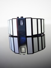 Nixon The Rotolog Uhr in Schwarz-Weiß
