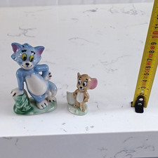 Wade Tom & Jerry Hand Painted Glossy Ceramic Figurines Set of 2.