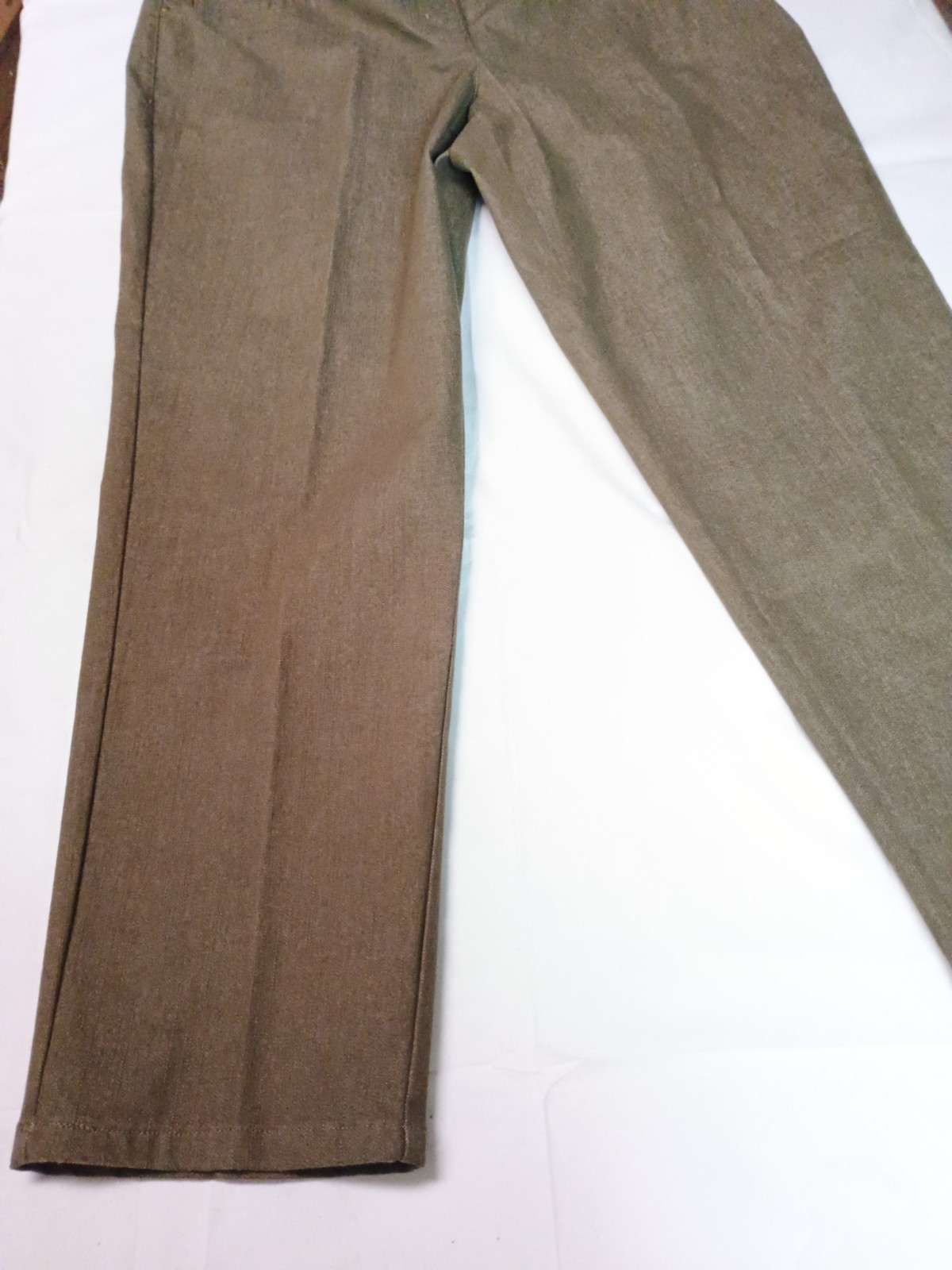 Ruby Rd Petite Pull On Stretch Pants Size 14P Gre… - image 11