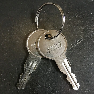 (2) Leer Truck Cap Topper / Camper Replacement Keys Cut Key Code J301 - J375
