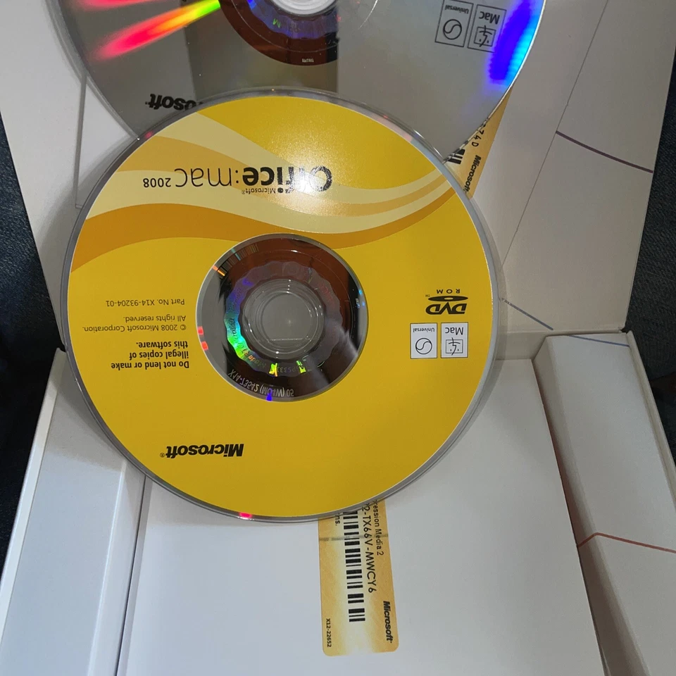 Microsoft Office Mac 2008 Full CD Version & Microsoft Expression Media UNTESTED - Image 3 of 4