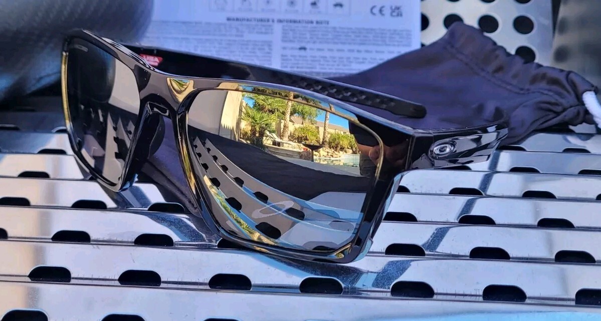 New Oakley TARGETLINE 9397-0858 Sunglasses Gloss Black w/Black