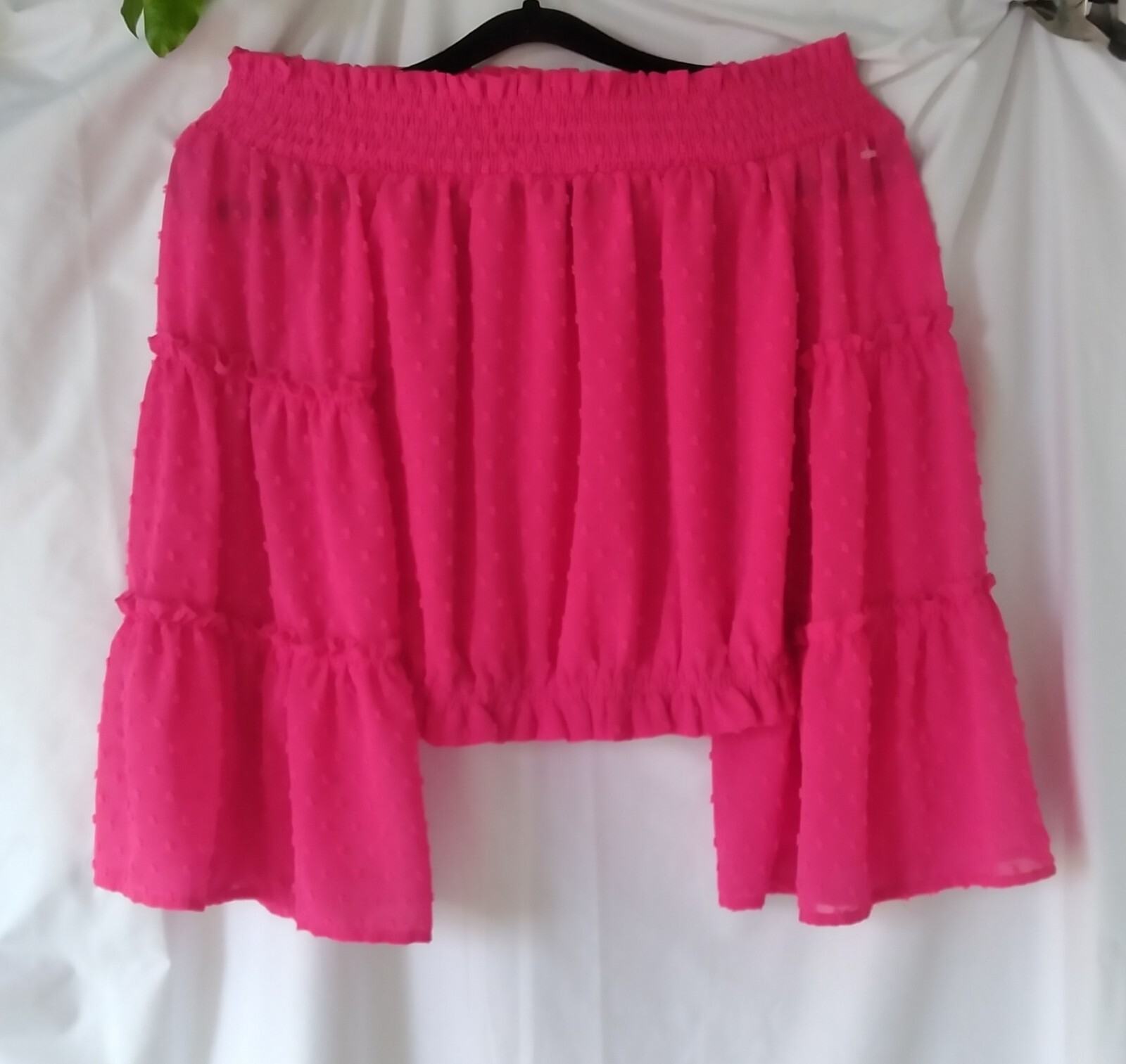 Maverick Crop Top Womens Size S Hot Pink Tiered Puff Sleeve Elastic Y2k-image