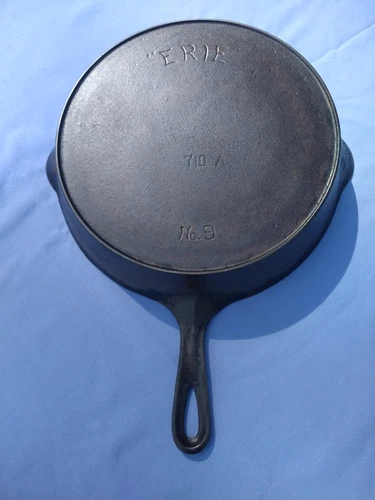 "Erie" No 9 710 A Pre Griswold Cast Iron Farmhouse Skillet