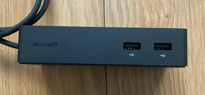Microsoft Surface Dockingstation 1661 Surface Pro 3/4/5/6/7 NUR DOCK OHNE NETZTEIL