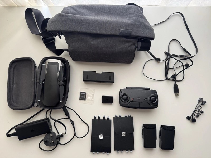 DJI Mavic Air Drone Fly More Combo 2 Batteries + Extras, Charging Hub, Case & Mo