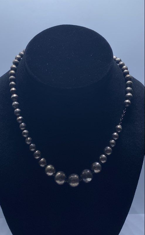 Vintage 900 Silver Graduated Bead Necklace Southwestern 15.75" 13.4g