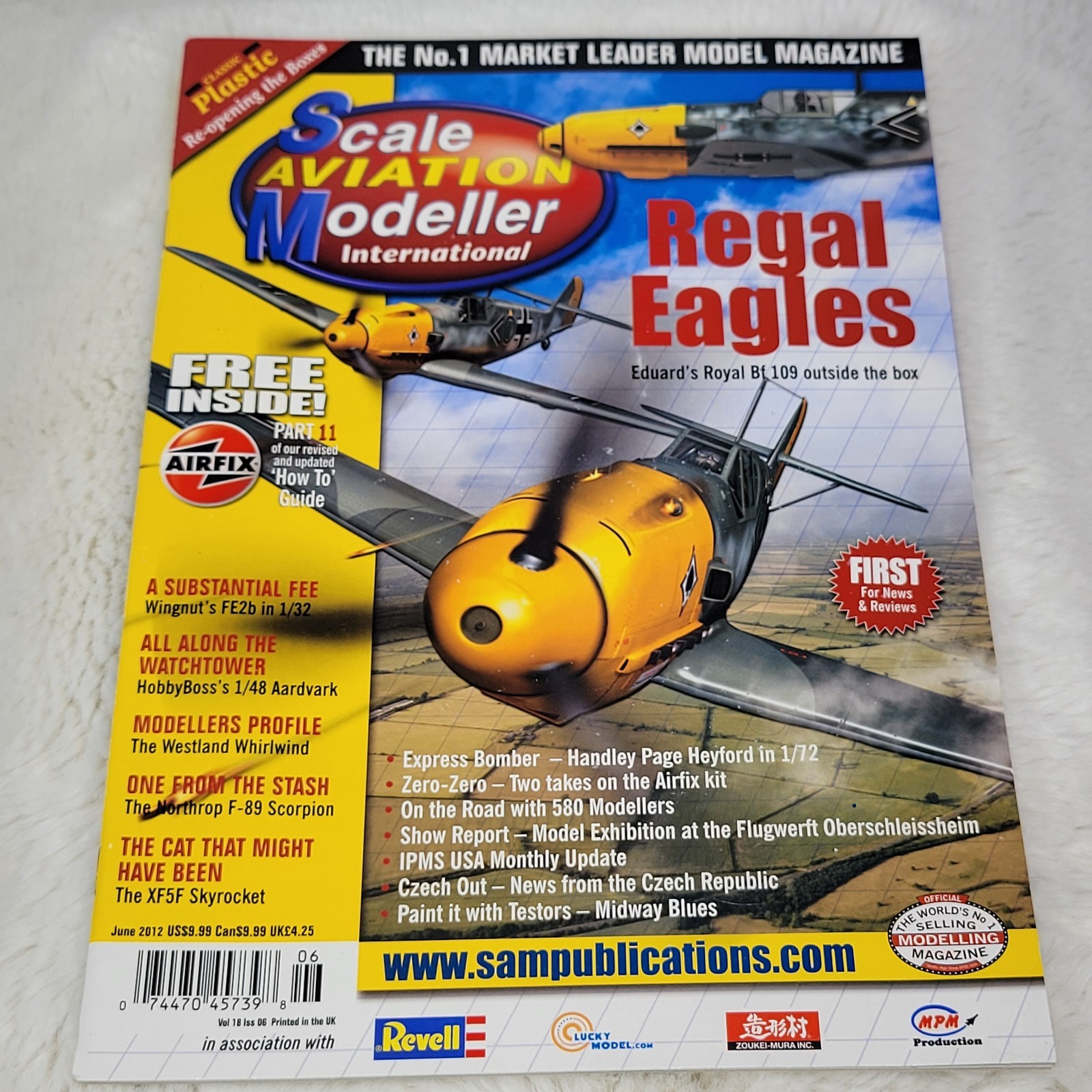Scale Aircraft Modelling Vol 18 #6 Jun 2012 Model Hobbyist Magazine Pre-Owned