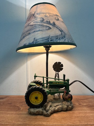 John Deere 1999 Resin Green Farm Tractor 16” Table Lamp & Field Country Shade