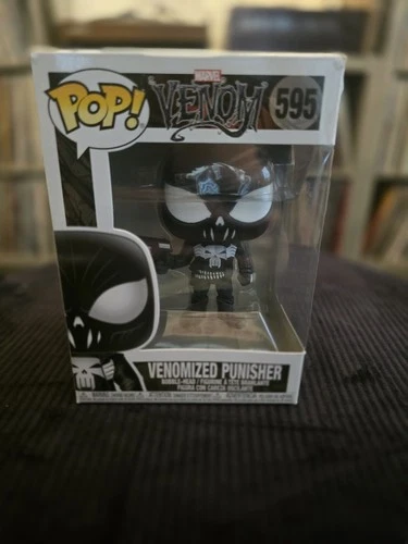 Funko Pop! Vinyl: Marvel - Venomized Punisher #595