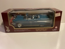 Road Legends Collection 1957 CHEVROLET BEL AIR Die Cast Metal 1:18 Scale READ
