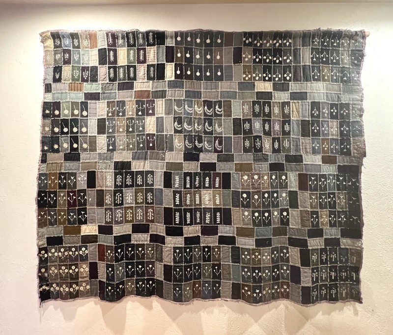 Antique Hand-Embroidered Sampler-Style Crazy-Quilt Cotton/Wool c. 1880-1910