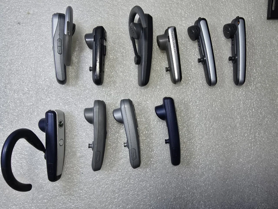 Lote de 10 Auriculares Bluetooth Sony Ericsson - Para Piezas o Reparación - Sin Probar Foto 3 de 4