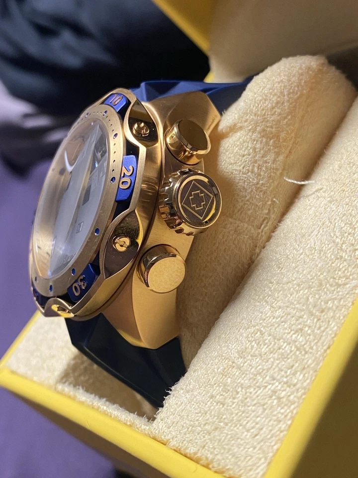 Reloj Invicta Venom (33643) 44mm (Nunca Usado, Nunca Usado) Foto 4 de 4