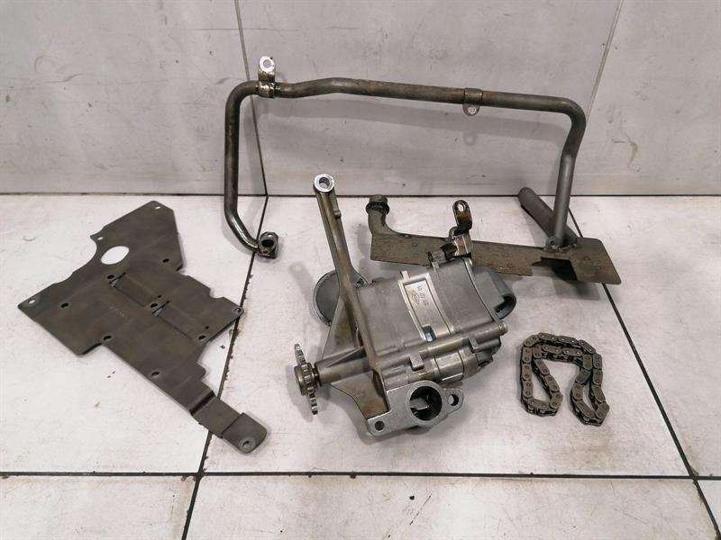 MERCEDES SL55 AMG R230 Oil Pump A1131802301 Ölpumpe Ölzusatzpumpe 