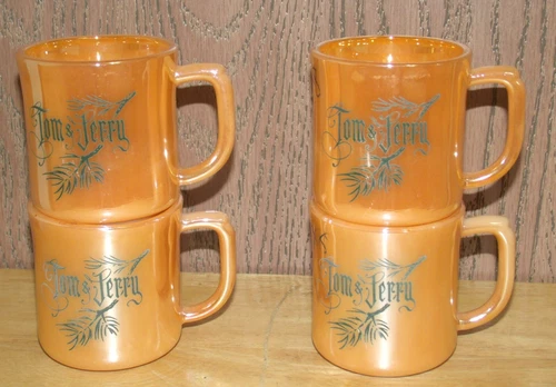 Fire King Peach Lusterware Tom & Jerry Eggnog 4 Cups Mugs Demitasse Coffee Tea