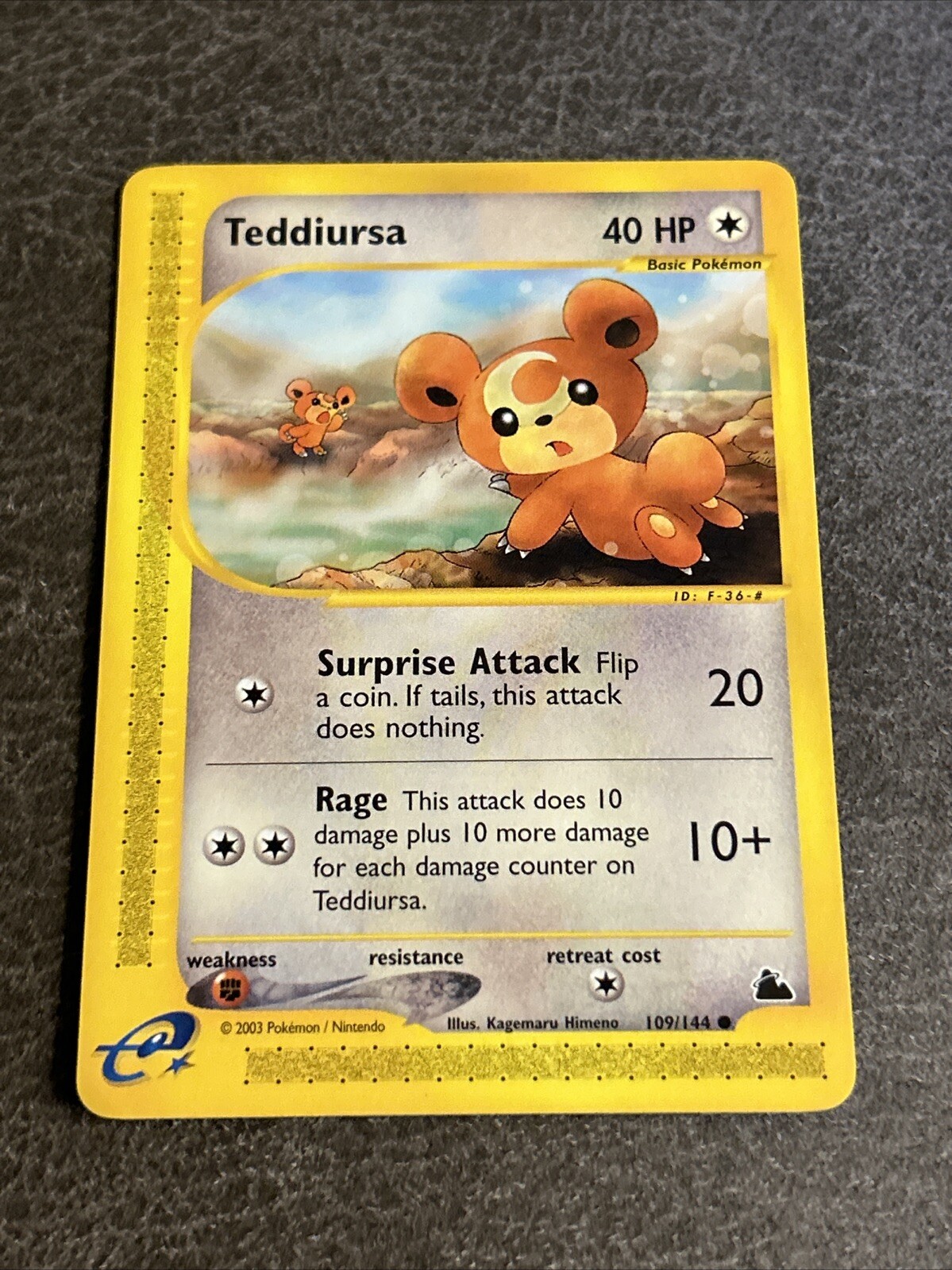 Teddiursa 109/144 Pokemon Skyridge NM - TD2