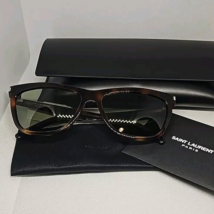 Saint Laurent58 mm occhiali da sole occhi di gatto nuovi con etichette