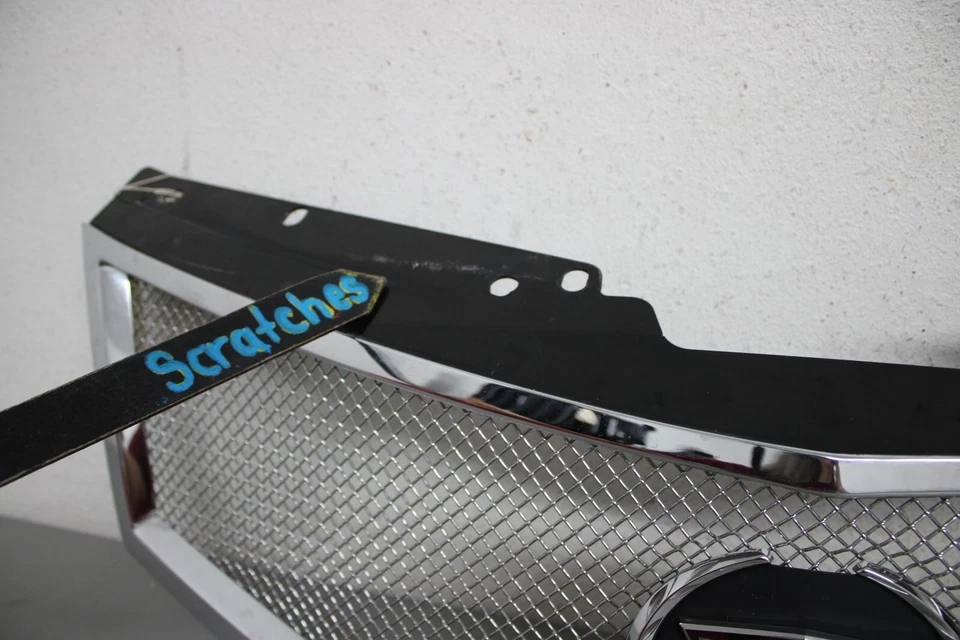 2010-2011-2012 CADILLAC SRX FRONT GRILLE AFTER MARKET - Imagem 4 de 4