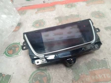 Audio Equipment Radio Control Panel Includes Display Fits 18-19 XT5 3852985