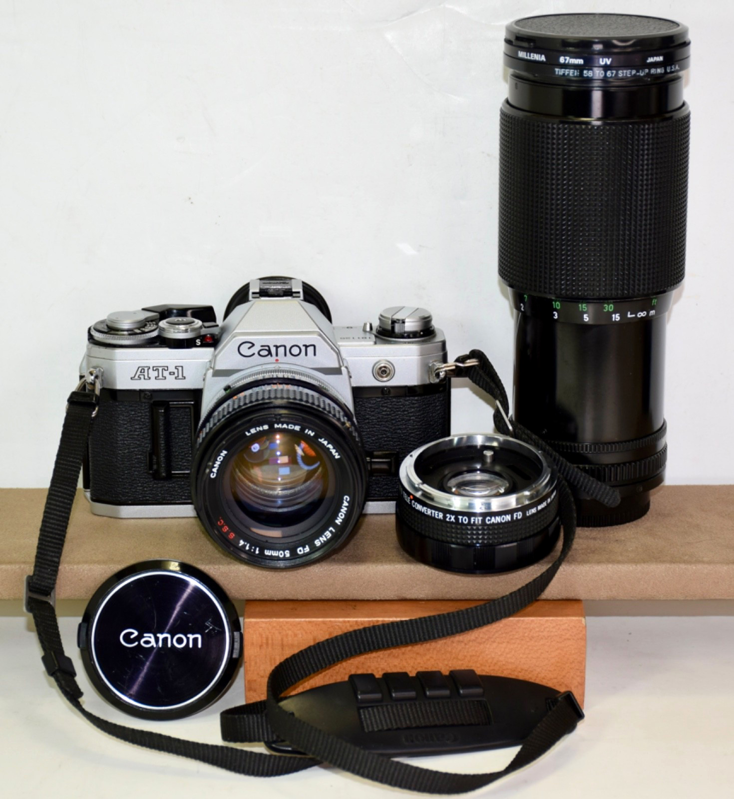 Canon AT-1 vintage camera equipment - eBay listing photo 4