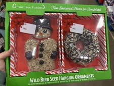 Pine Tree Farms Wild Bird Seed Hanging Ornaments Mr Sno E Mann Wreath 3.7 Lb